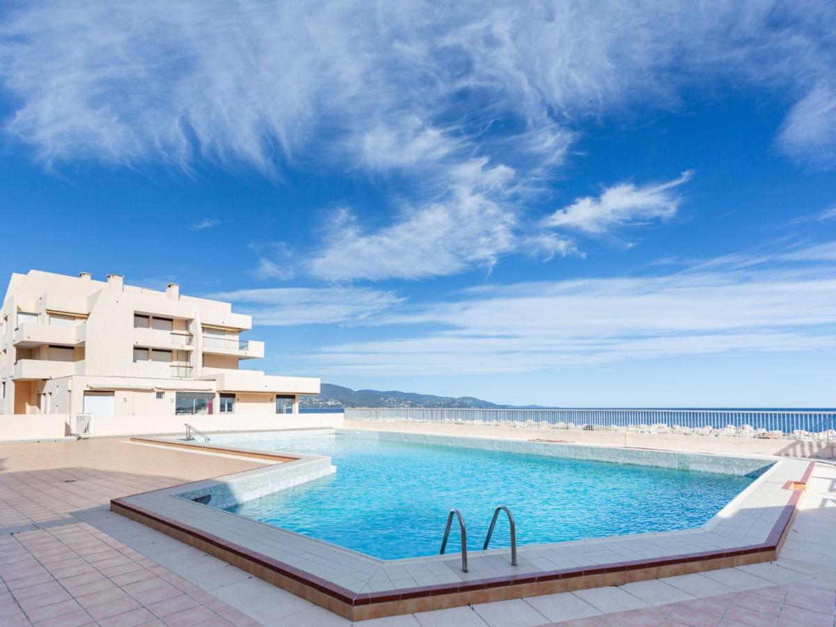 Apartment Le Port De Bormes By Interhome Exterior photo